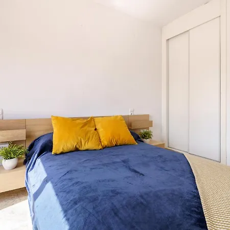 Malagasuite Bajondillo Pool Apartamento *