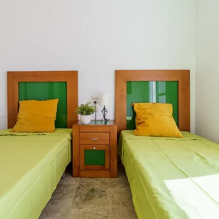 Malagasuite Bajondillo Pool Apartamento *